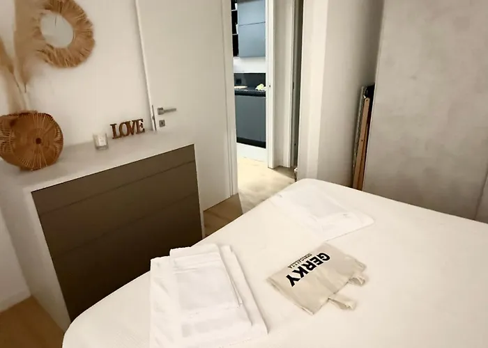 Diletta Luxury 公寓 *